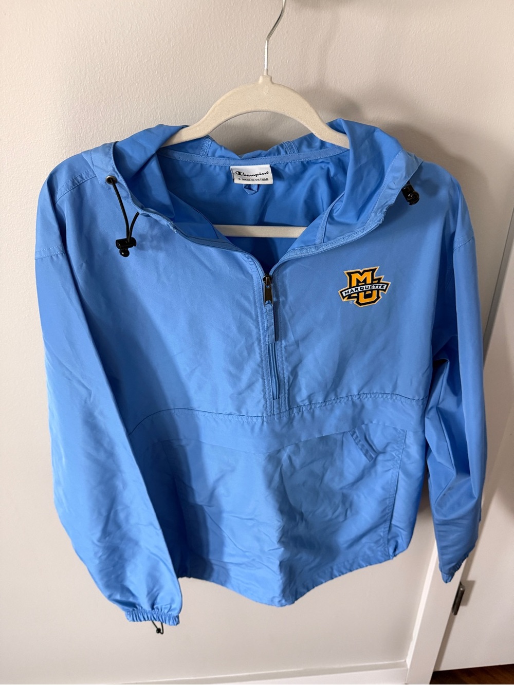 Marquette University Unisex Champion Sky Blue Half-Zip Hooded Windbreaker: Small
